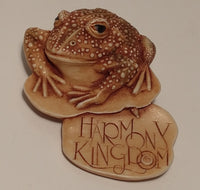 Sweet as a Summer's Kiss & Toad Pin - 1997 Club Kit