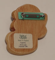 Sweet as a Summer's Kiss & Toad Pin - 1997 Club Kit