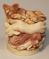 Faux Paw