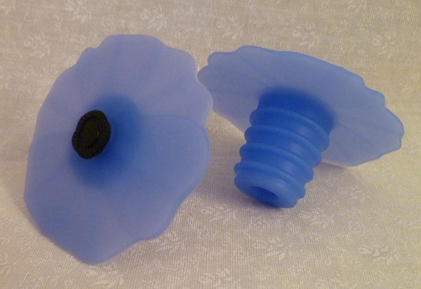 Light Blue Palantinate Poppy Bottle Stopper