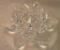Small Crystal Lotus with 30mm Crystal Ball
