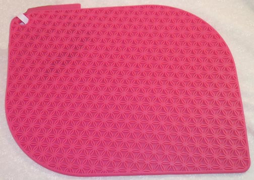 Honeycomb Potholder Sienna Pink - Charles Viancin - Jules Enchanting Gifts